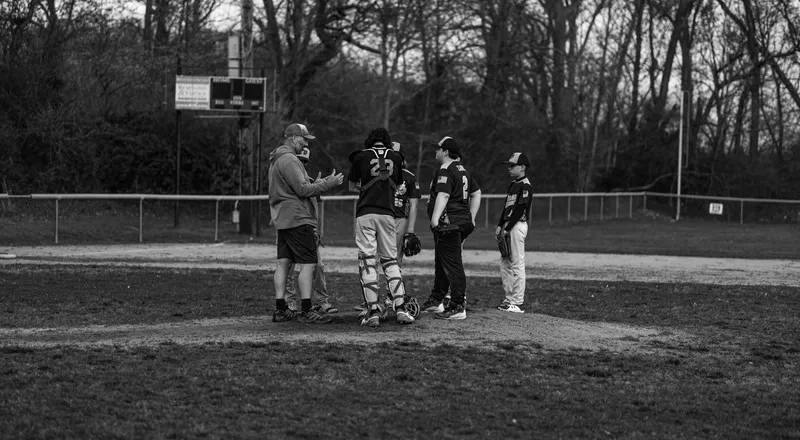 15 Essential Qualities of a Successful Baseball or Softball Team Coach B P021