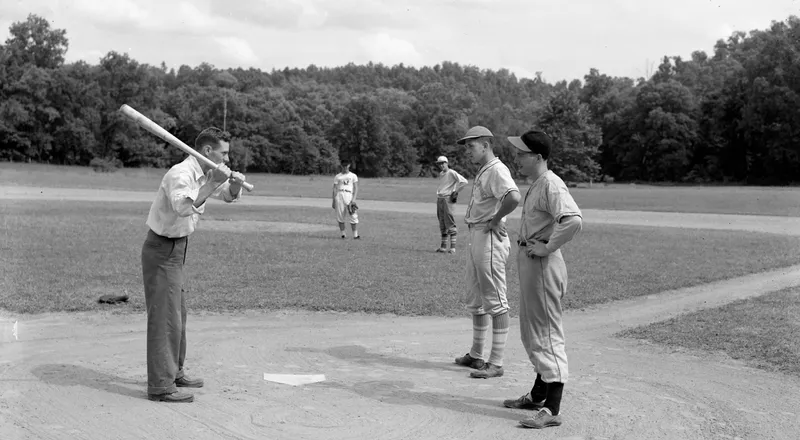 Hitting Lessons Instructor Qualities Successful Coach B P022