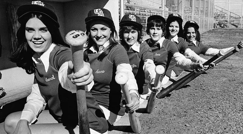University Texas Arlington S Women S Softball Team Circa 1980 Uta Libraries Digital Gallery B P067